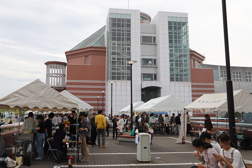 写真：模擬店風景