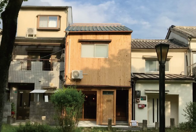 松虫通3丁目の長屋@4x